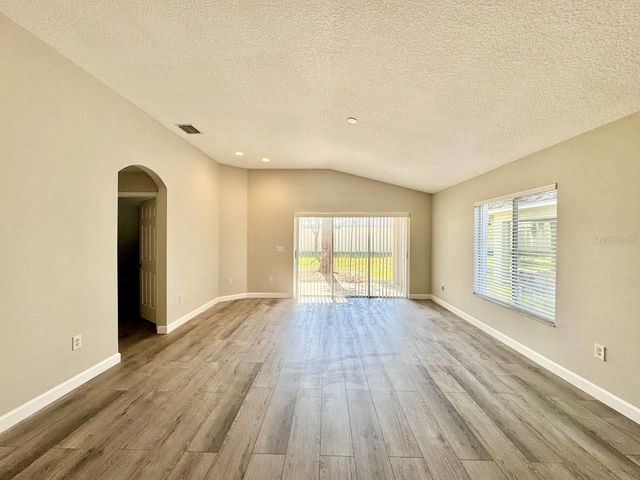 18112 CANAL POINTE STREET, Tampa, FL 33647