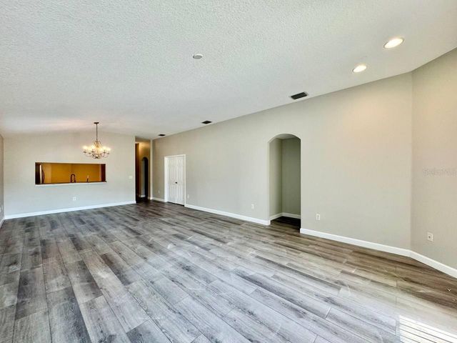 18112 CANAL POINTE STREET, Tampa, FL 33647