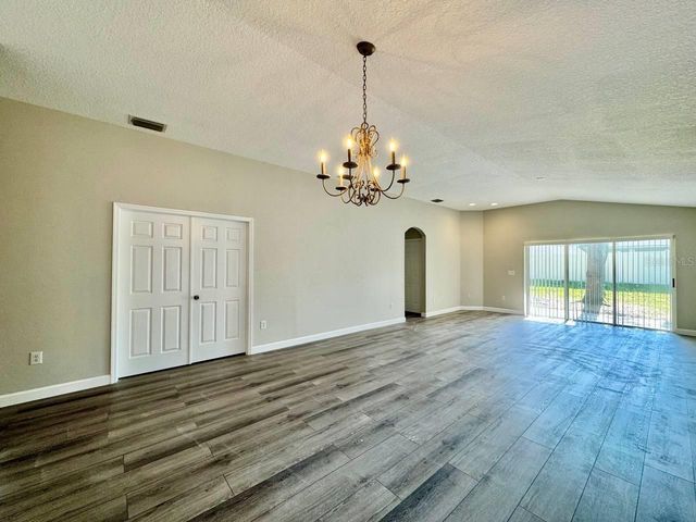 18112 CANAL POINTE STREET, Tampa, FL 33647