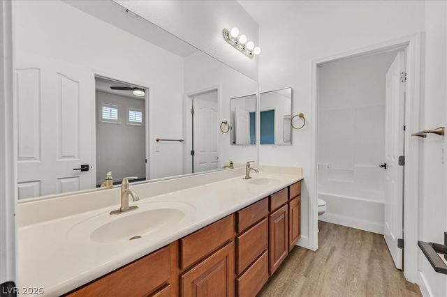 913 Hickory Park Street, Las Vegas, NV 89138