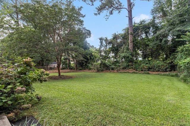 2888 Bonanza Drive, Decatur, GA 30033