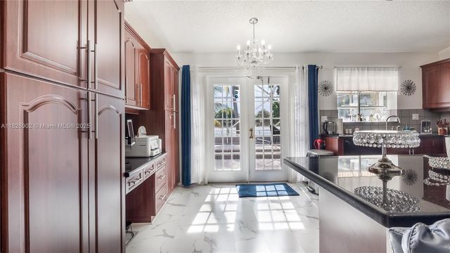 1720 SW 137th Way, Miramar, FL 33027