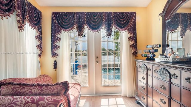 1720 SW 137th Way, Miramar, FL 33027