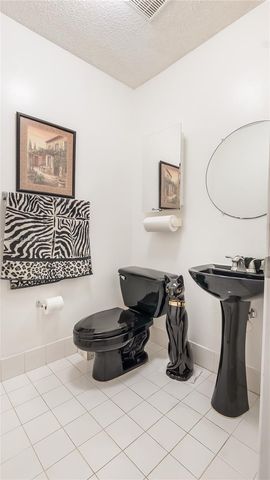 1720 SW 137th Way, Miramar, FL 33027