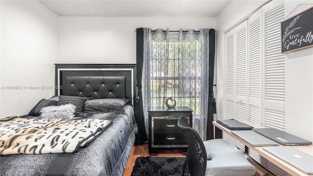 1720 SW 137th Way, Miramar, FL 33027