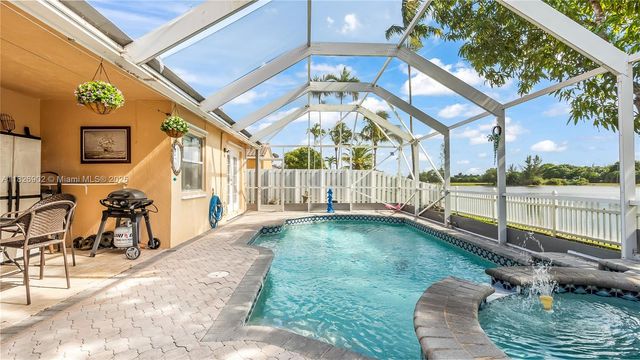 1720 SW 137th Way, Miramar, FL 33027