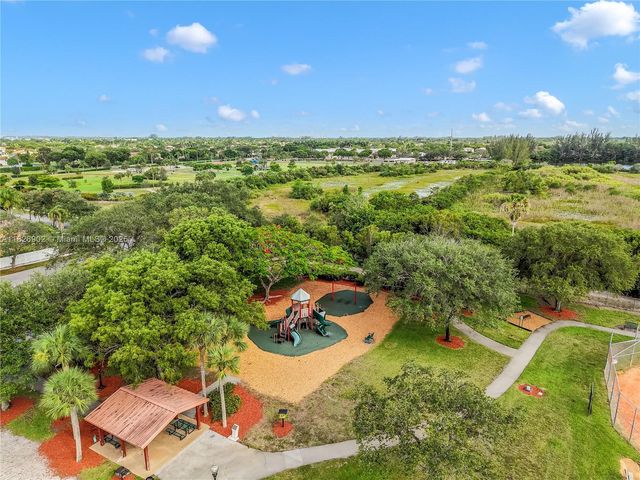 1720 SW 137th Way, Miramar, FL 33027