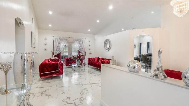 1720 SW 137th Way, Miramar, FL 33027