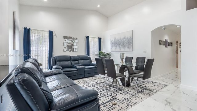 1720 SW 137th Way, Miramar, FL 33027