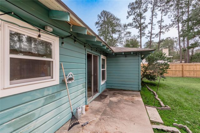2026 Avenue Q, Huntsville, TX 77340