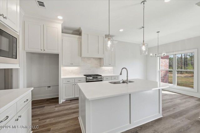 310 Stronghold Drive, Brandon, MS 39042