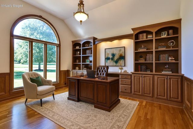 913 Rosewood Drive, Villa Hills, KY 41017