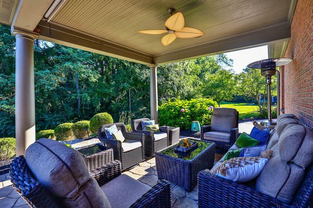 913 Rosewood Drive, Villa Hills, KY 41017