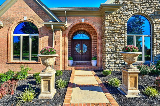 913 Rosewood Drive, Villa Hills, KY 41017