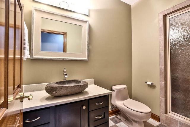 913 Rosewood Drive, Villa Hills, KY 41017