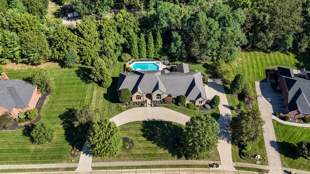 913 Rosewood Drive, Villa Hills, KY 41017