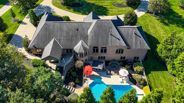 913 Rosewood Drive, Villa Hills, KY 41017