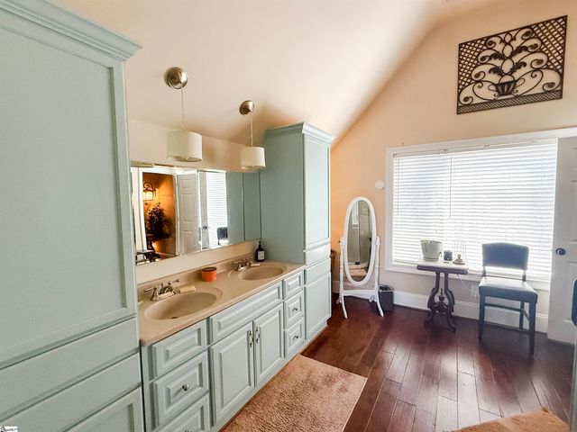 2257 Fairview Road, Fountain Inn, SC 29644