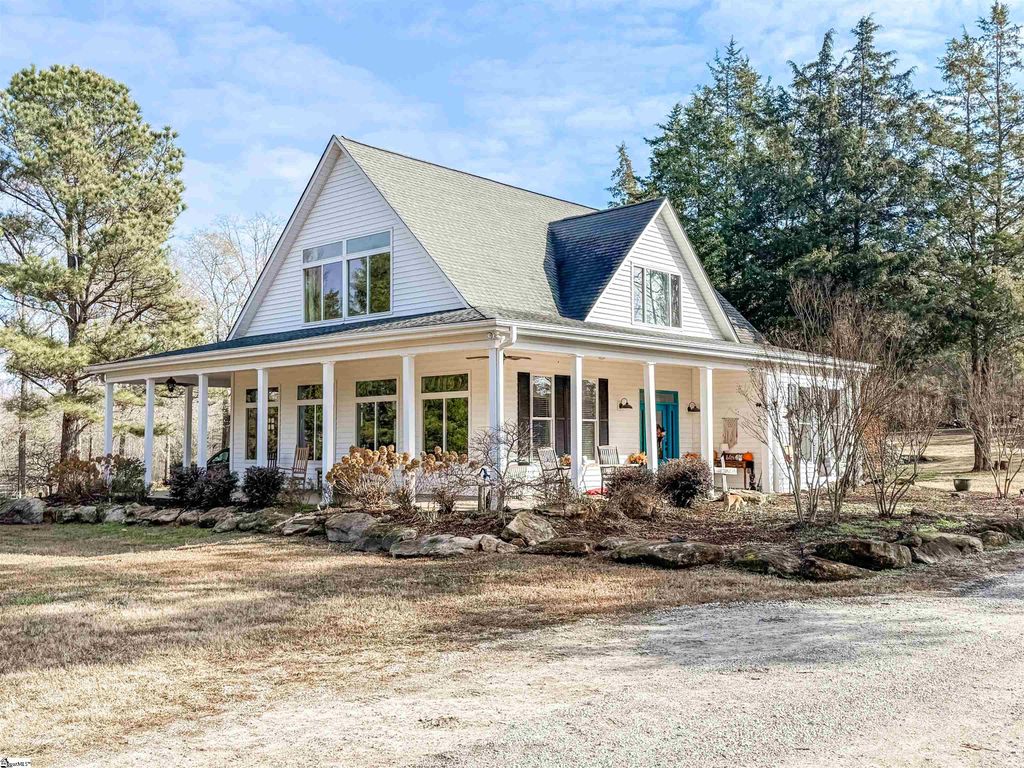 2257 Fairview Road, Fountain Inn, SC 29644