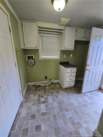 953 Francis Drive, Fayetteville, NC 28306