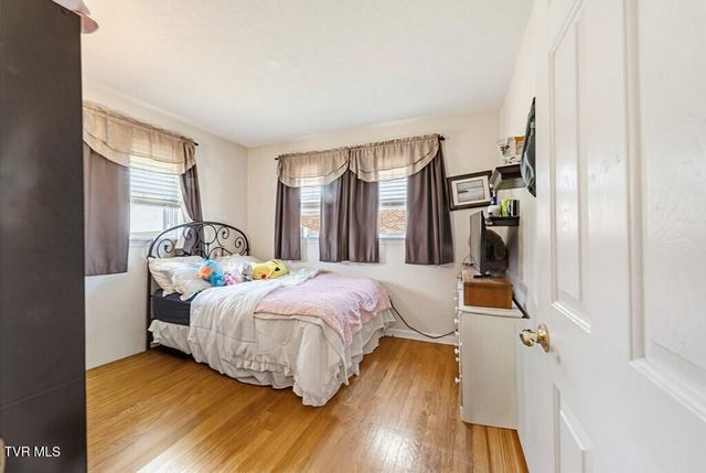 34 Pruner Street, Lebanon, VA 24266