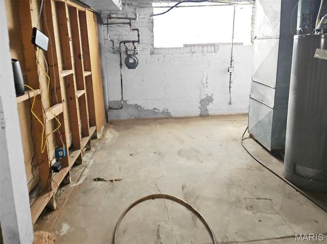 6219 Julian Avenue, University City, MO 63133