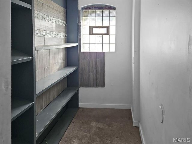 6219 Julian Avenue, University City, MO 63133