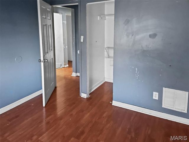 6219 Julian Avenue, University City, MO 63133