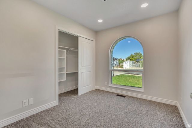 16 N 1300 W, Clearfield, UT 84015