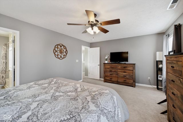 8802 Benjamin Lane, Avon, IN 46123