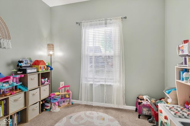 8802 Benjamin Lane, Avon, IN 46123