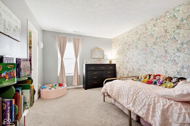 8802 Benjamin Lane, Avon, IN 46123