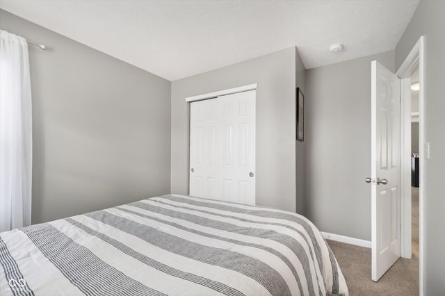 8802 Benjamin Lane, Avon, IN 46123