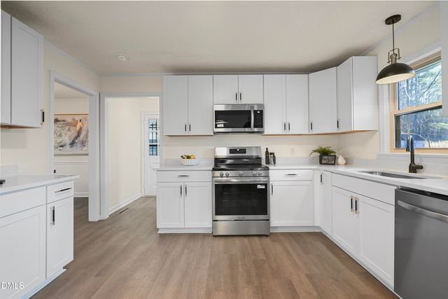 1104 Oldham Lake Road, Sanford, NC 27330