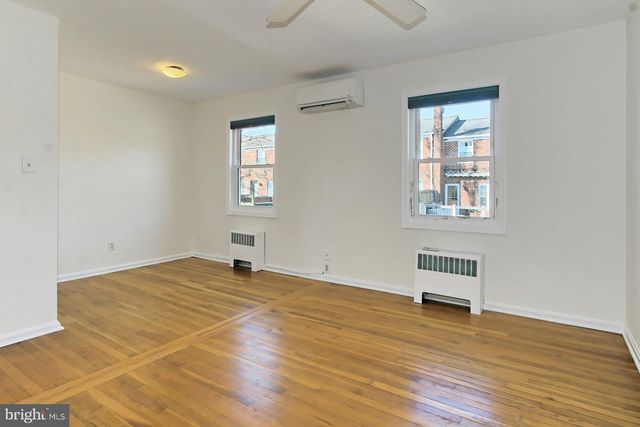 2942 LANDOVER ST, Alexandria, VA 22305