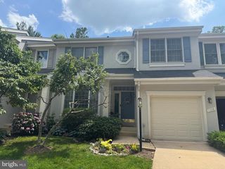 1338 PARK GARDEN LN, Reston, VA 20194