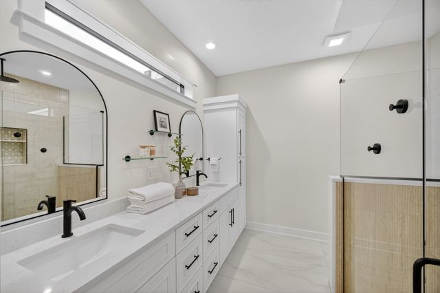 1370 NW Brooks Drive, Waukee, IA 50263