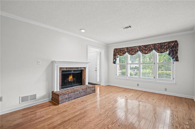 257 Triple Oaks Drive, Tucker, GA 30084