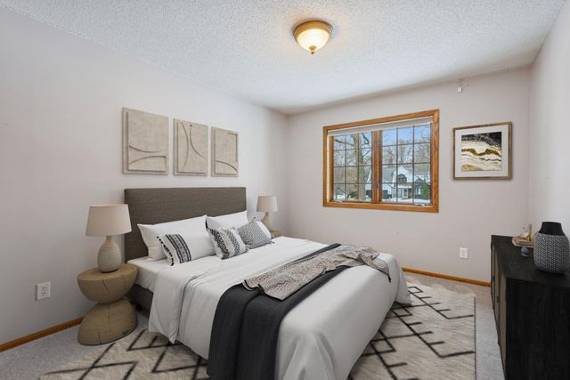 1914 128th Avenue NW, Coon Rapids, MN 55448