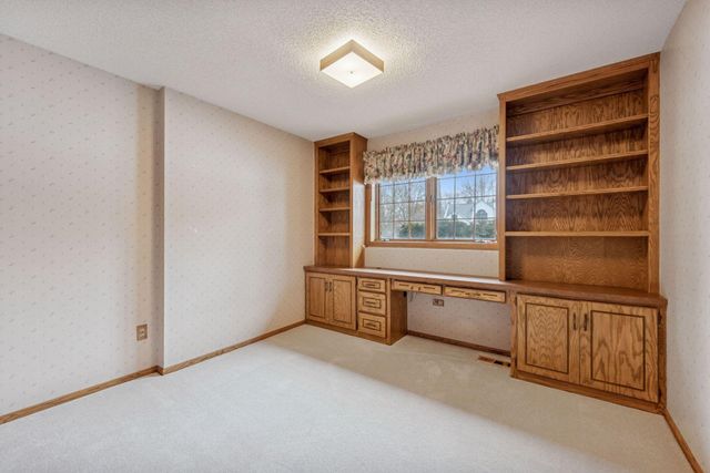 1914 128th Avenue NW, Coon Rapids, MN 55448