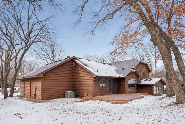 1914 128th Avenue NW, Coon Rapids, MN 55448