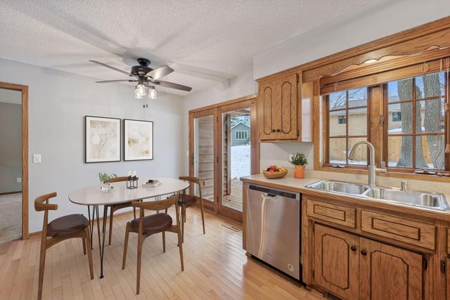 1914 128th Avenue NW, Coon Rapids, MN 55448