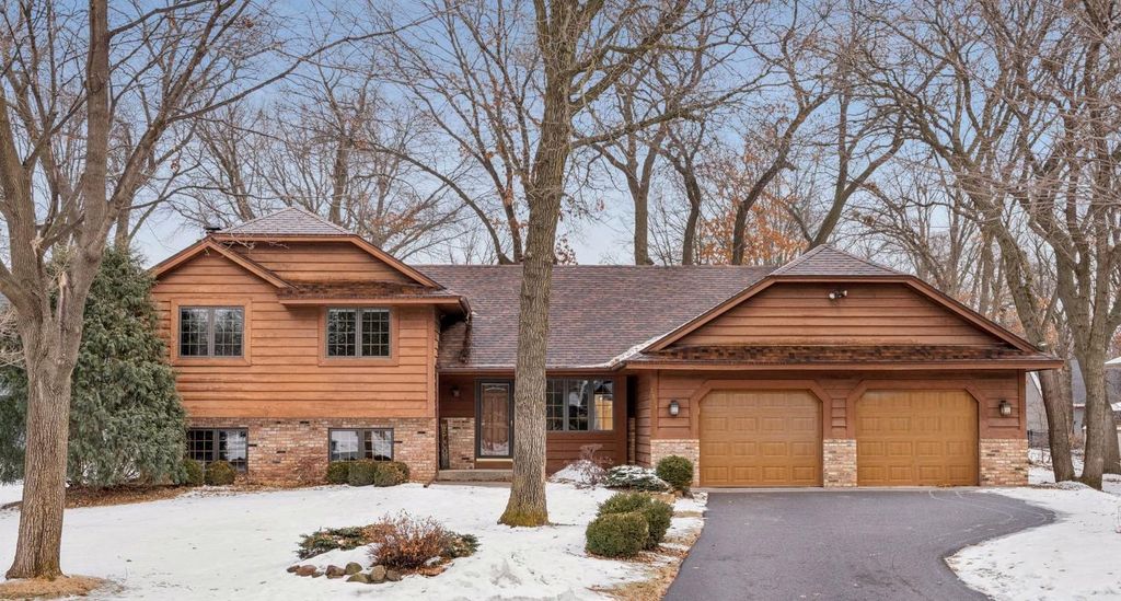 1914 128th Avenue NW, Coon Rapids, MN 55448