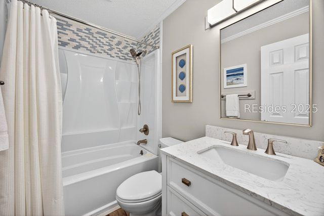 15 Forest Beach Drive S 1G, Hilton Head Island, SC 29928