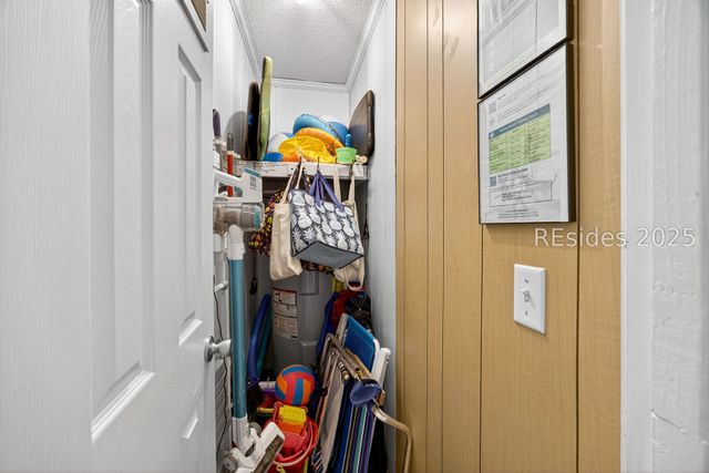 15 Forest Beach Drive S 1G, Hilton Head Island, SC 29928