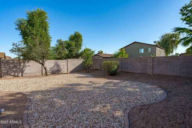 1793 E DENIM Trail, San Tan Valley, AZ 85143