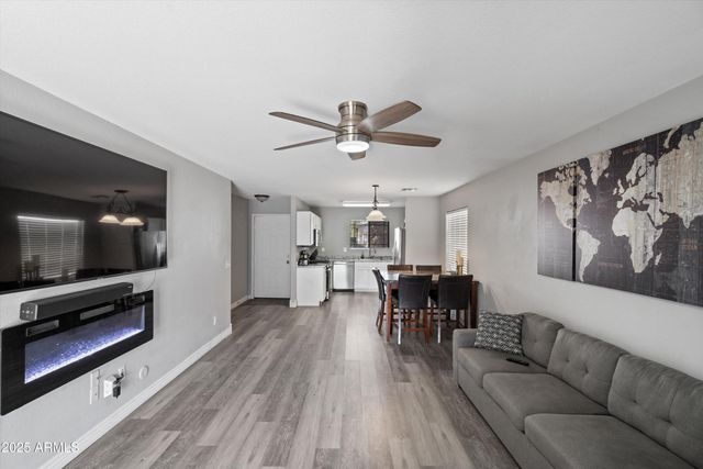 1793 E DENIM Trail, San Tan Valley, AZ 85143