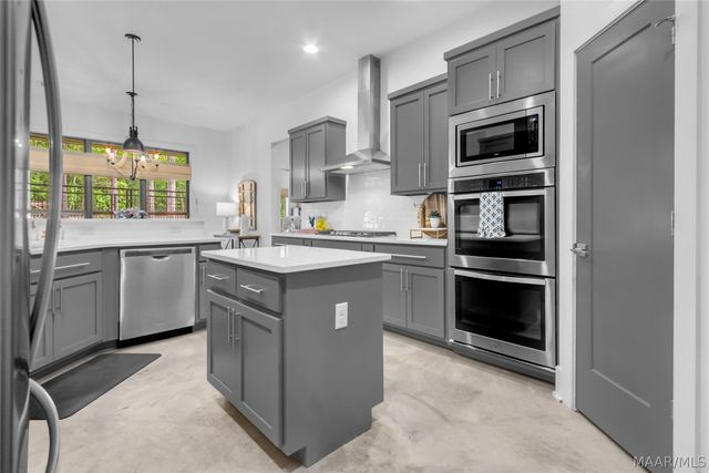 8605 BIRCHWOOD Court, Montgomery, AL 36116