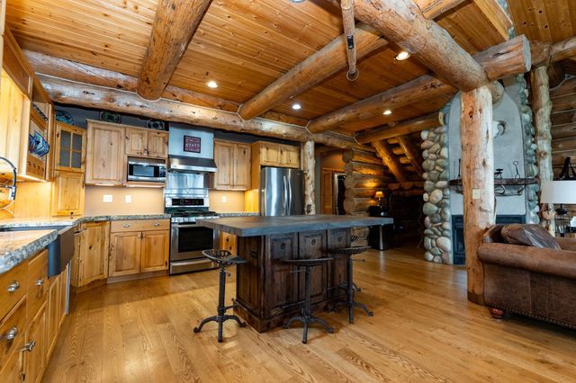 2095 Middle Haven Drive, Gladwin, MI 48624