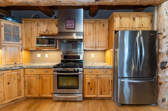 2095 Middle Haven Drive, Gladwin, MI 48624
